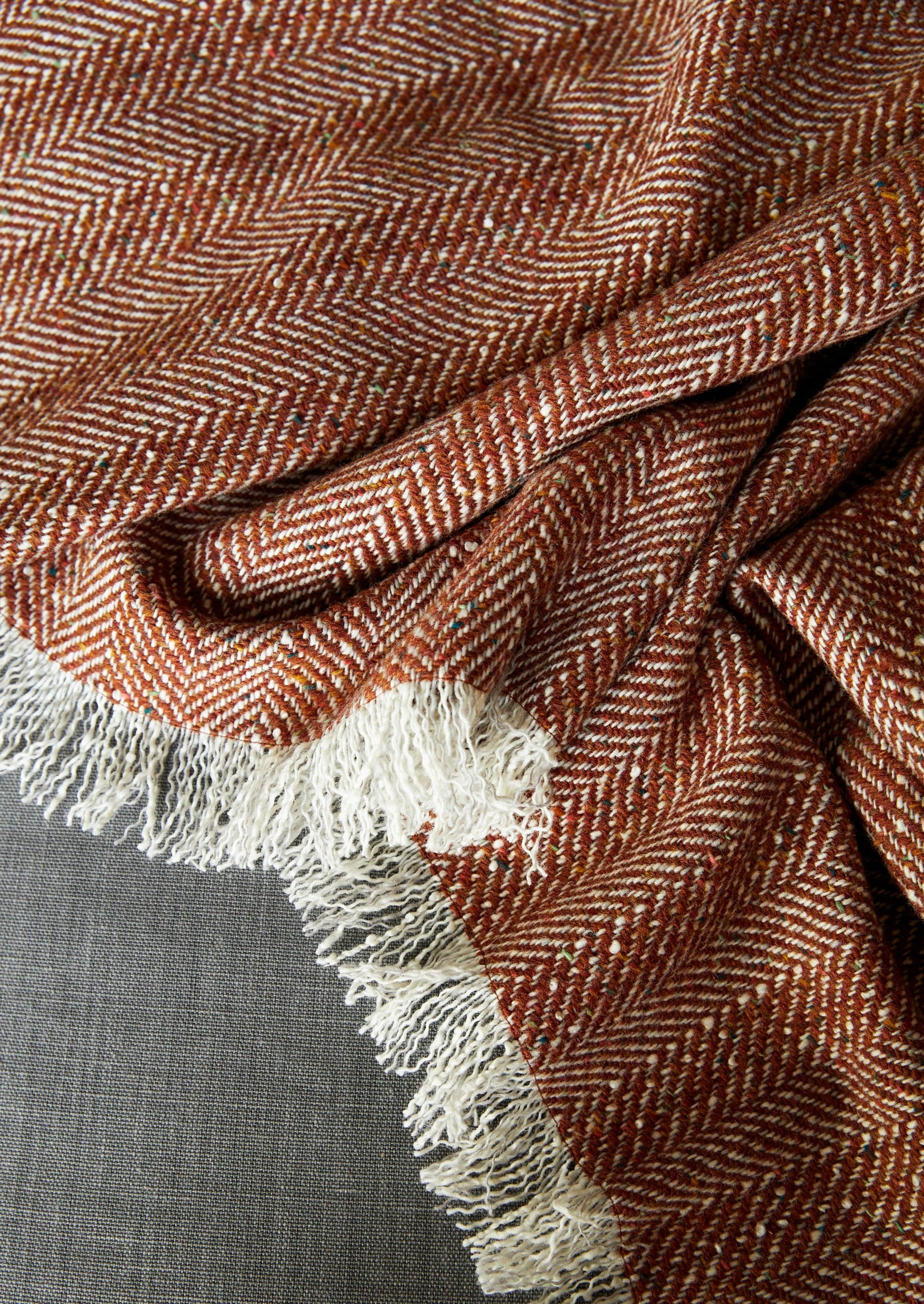 Textured Herringbone Large Throw Bracken – Mourne Textiles